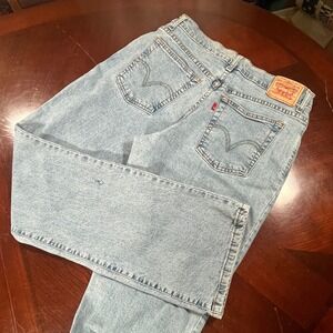 Levis 550 Relaxed Bootcut Jeans Light Wash Denim High Rise Womens‎ 31x30 Flaw